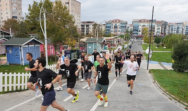 Ata’ya Saygı Koşusu: Beylikdüzü’nde Anma Günü Coşkusu ve Sporcuların Buluşması