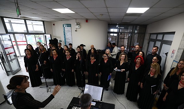 Balçova Belediyesi Çalışanlarına Cumhuriyet Coşkusu İçinde Özel Konser