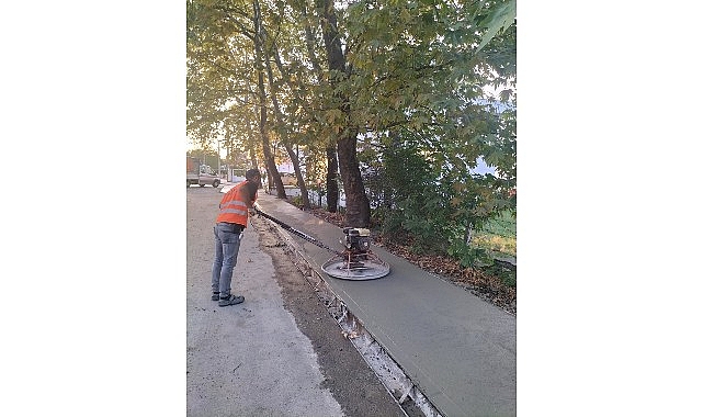 Başiskele Sahilinde Trafik ve Yaya Güvenliği İçin Yeni Tek Yön Düzeni Uygulamaya Başladı