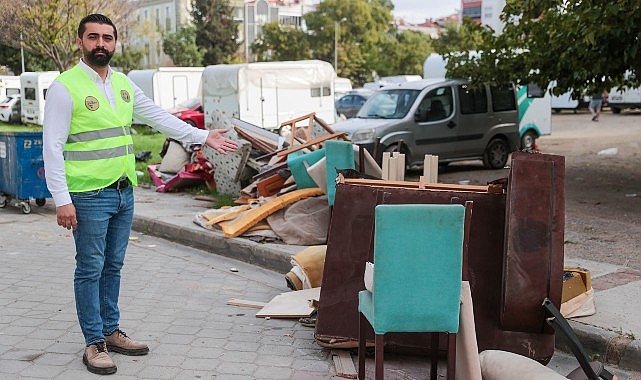 Buca Belediyesi: Mobilya Atıklarının Geri Dönüşümü İçin Sarı Masa Çözüm Merkezi ile Hızlı Destek