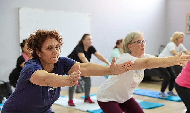 Buca’da Ücretsiz Pilates Kursları Şehrin Yeni Sağlık Noktası: Toplum Sağlığı İçin Adım Atan Başlangıçlar