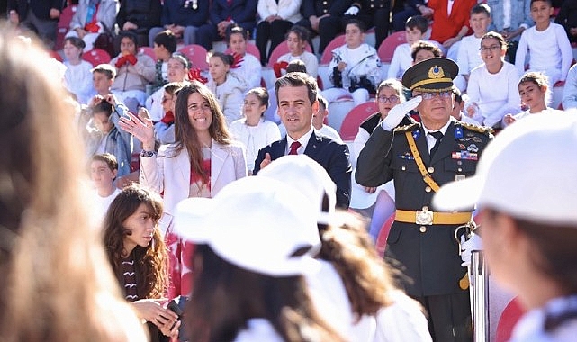 Çeşme’de Cumhuriyet Coşkusu: İki Günlük Kutlama ve Yeni Anlamlar