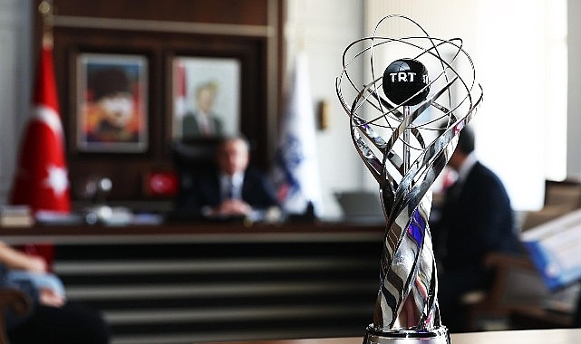 DEÜ Lisans öğrencileri, TRT Geleceğin İletişimcileri Yarışması’nda İkincilikle Öne Çıktı