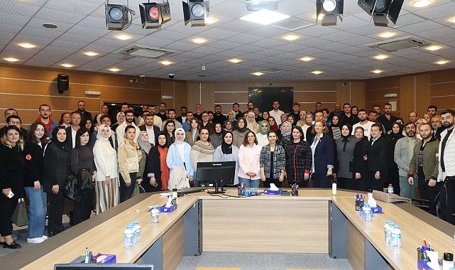 Etkili Sunum ve Hitabet Eğitimiyle Kamu Hizmetinde İletişim Gücü Artıyor