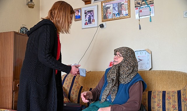 Evde Yaşlı Bakım Hizmeti: Selçuklu’da Güvenli ve Sıcak Destek