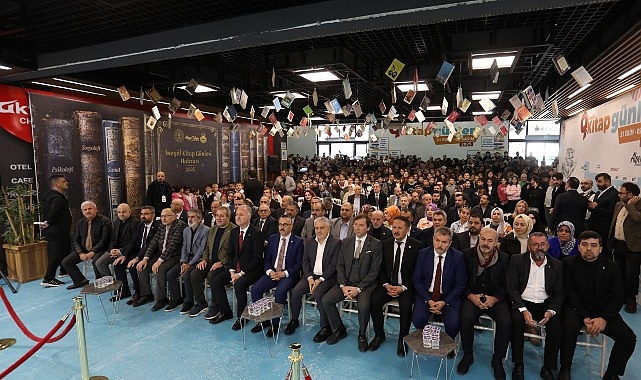 İnegöl Kitap Günleri 9. Kez Kapılarını Açıyor: 173 Yazar ve 105 Yayıneviyle 1 Milyon Kitaplık Bir Arada