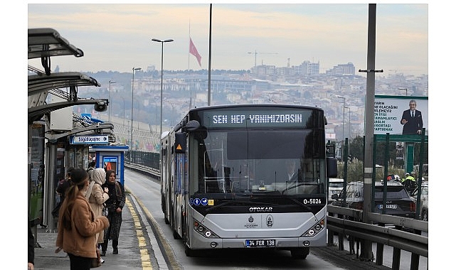 İstanbul’da Atatürk Anısına Saygı Duruşu: Metrolarda ve Toplu Taşıma Noktalarında 126.543 Yolcu İçin Anlamlı Anma