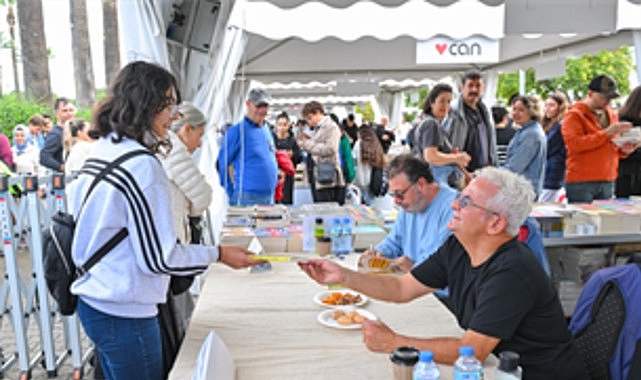 İzmir Kitap Fuarı İZKİTAP 6. Sezonu: Kültürpark’ta On Günlük Kitap-Aşkı Dolu Bir Buluşma