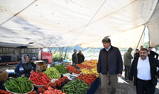 Kartepe Belediye Başkanı Kocaman, Ataşehir Pazarı Esnafını Ziyaret Etti