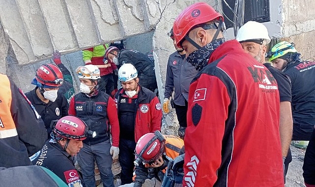 Kartepe KAR Arama Kurtarma Ekibi, Gebze Olay Bölgesinde Hızla Koordineli Çalışmalarını Sürdürüyor