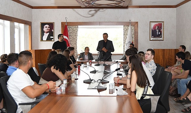 Kemer’de Erasmus Öğrencileriyle Belediyeye Özel Kültür ve Eğitim Ziyareti