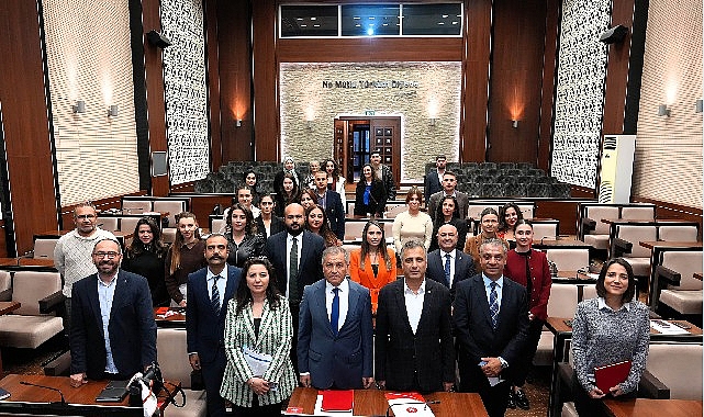 Kentsel Dönüşüm Eğitimi: Belediye Personeline Yönelik Bilinçli Adımlar ve Uzman Perspektifleri