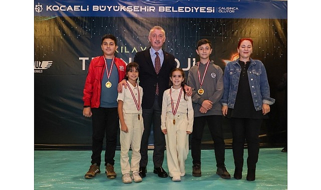 Kocaeli Belediyesi Tekno Takımlarına Yatırımı 20 Milyona Çıkardı: Gençler Geleceği Kodluyor