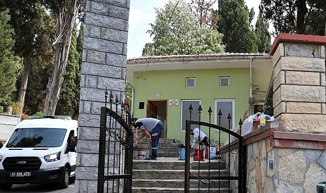 Kocaeli Büyükşehir Belediyesi Mezarlık Hizmetlerinde Yoğun Bakım ve Temizlik Çalışmaları