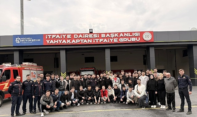 Kocaeli Üniversitesi Teknik Bilimler MYO Öğrencileri İtfaiye Teşkilatıyla Teknik Ziyaret Yaptı