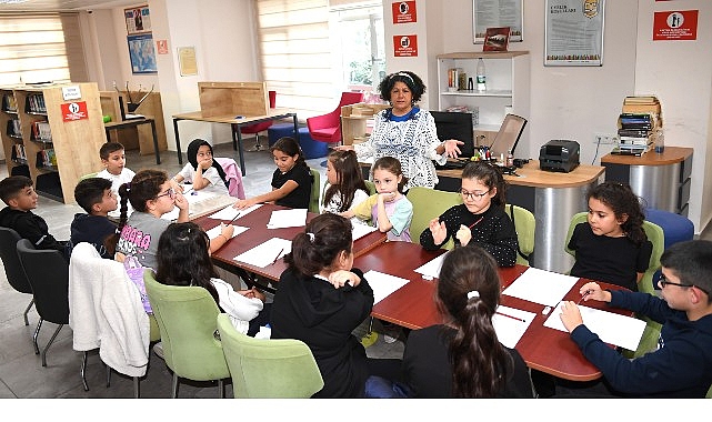 Küçük Yazarlar Atölyesi Emek Yetenek Evi’nde Büyümeye Devam Ediyor
