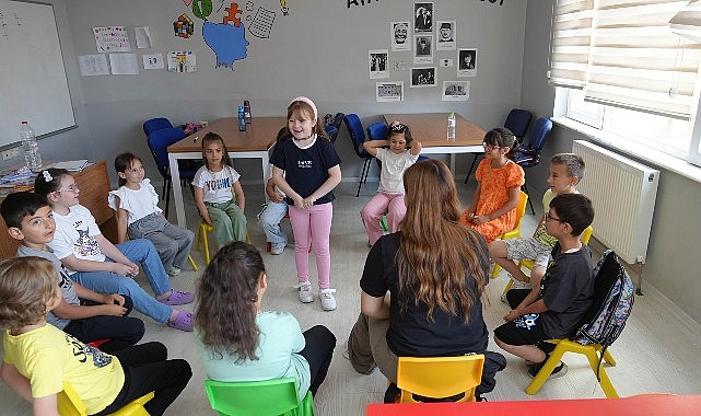Kültür Elçileri Çocuk Sanat Müzesi: Çocuklar İçin Ücretsiz, Etkileşimli Sanat Deneyimi