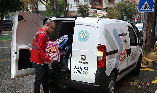 Manisa’da Eğitim İçin Dev Destek: 15 Binin Ücretsiz Çanta ve Kırtasiye Seti Dağıtımı Tamamlanma Aşamasında
