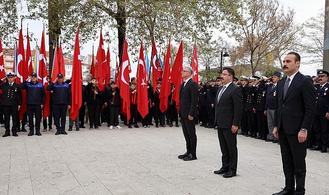 Mudanya’da Atatürk Anısına Düzenlenen Anma Törenleri ve Öğrenci Gösterileri