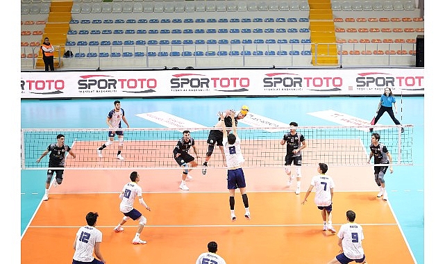 Osmangazi Belediyespor Erkek Voleybolu Fenerbahçe’ye 3-1 Yenildi: Mücadele ve Takdir Dolu Anlar