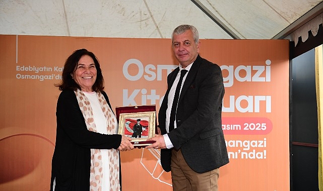 Osmangazi Kitap Fuarı: Şairler, Yazarlar ve Düşünce Özgürlüğünün İzinde Bir Gün