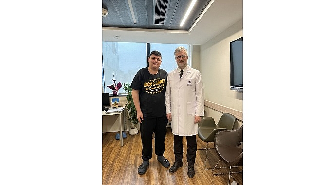 Tourette Sendromunda Derin Beyin Stimülasyonu (DBS) ile Yaşam Kalitesinde Dönüşüm: Berke Bilgin Örneğinde Başarı Hikayesi