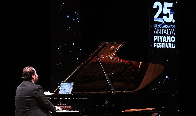 Antalya Piyano Festivali’nde Gökhan Aybulus’la Unutulmaz Bir Akşam