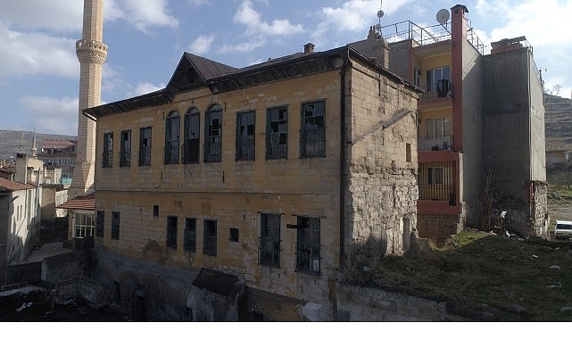 Atabey Konağı Restorasyonu: Geçmişin İzleriyle Geleceğe Yönelik Yeni Bir Kamu Alanı