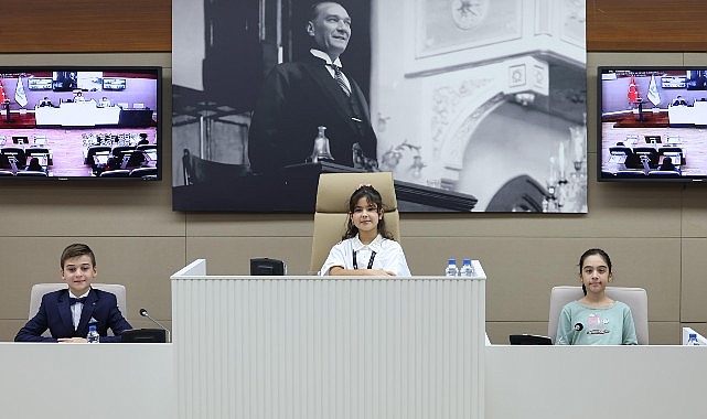 Bakırköy Çocuk Meclisi: İlk Oturumda Genç Sesler Kent Yönetimini Şekillendirdi