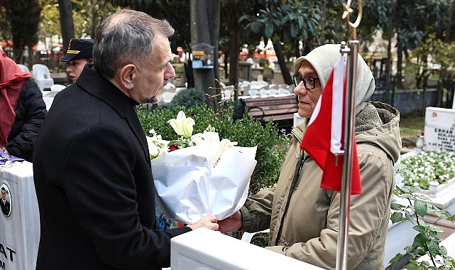 Bayrampaşa Belediye Başkan Vekili Esma Çevik’in Kabri Başında Anma