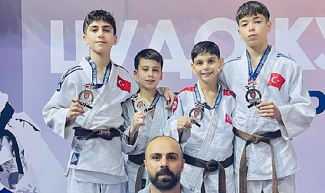 Belgrad Turnuvasında Karşıyaka Belediyesi Judo Takımı 4 Madalya ile Döndü