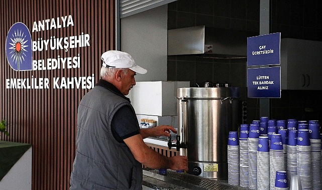 Emekli Kahveleri: Antalya’da Sosyal Hayata Katılımın Sıcak Buluşması