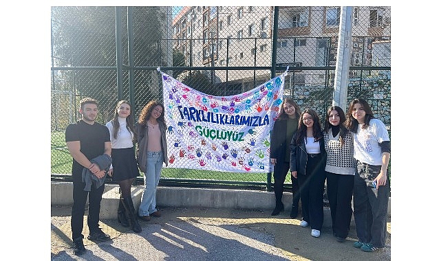 Engelliler Günü Kapsamında MEV ve Üniversite İşbirliğiyle Yetkinlik ve Sanat Buluşması