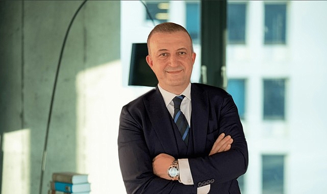 EY Vergi Konferansı 2025: Yapay Zeka Döneminde Vergi Denetimi ve Dijital Dönüşüm