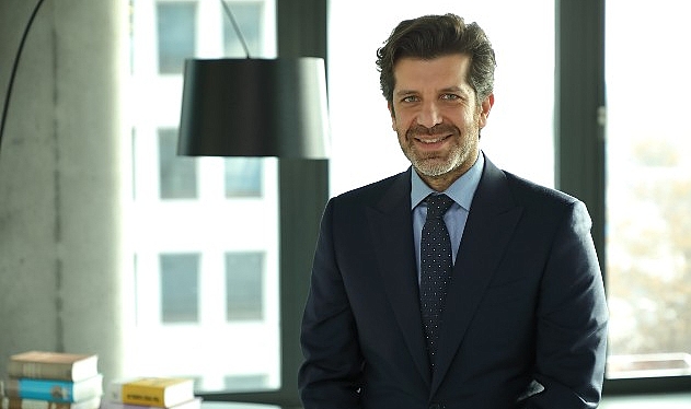 EY Work Reimagined 2025: Yapay Zeka Dönüşümünde Yetenek Avantajı ve Kurumsal Kültürün Rolü