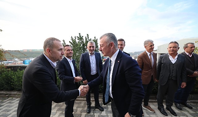 Gebze’de İş Dünyasıyla Buluşan Başkan Büyükakın: Kocaeli’nin Gücü Ortak Akılla Büyüyor