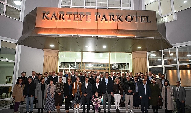 Gönül Bağıyla Kurulan Eğitim Şöleni: Öğretmenler Günü Kutlamasında Sohbet ve Teşekkür