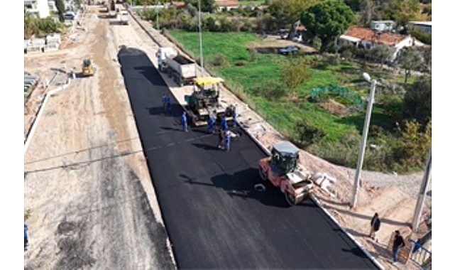 Güzelbahçe’de 75. Yıl Cumhuriyet Bulvarı İçin 1.5 Kilometre Yol Şebekesi Tamamlanıyor