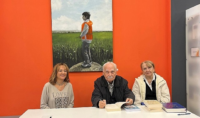 İlber Ortaylı Kütüphanesi’nde Cumhur Ertekin ve Nezihe Ertekin’in Kitap Bağışıyla Zenginleşen Eğitim Akışı