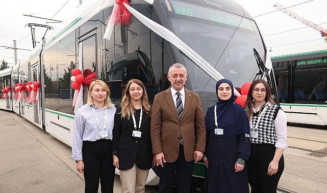 Kadın Adaylarına Ulaşımda Yeni Fırsatlar: Pozitif Ayrımcılıkla Gelen Şoför ve Vatmanlık Kapıları