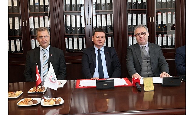 Kadın ve Çocuk Hakları İçin İş Birliği: Osmangazi Belediyesi ile Bursa Barosu’ndan Güçlü Protokol