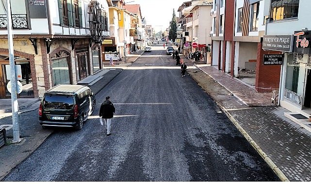 Kartepe İstasyon Mahallesi’nde Altyapı ve Üstyapı Yenileme Çalışmaları