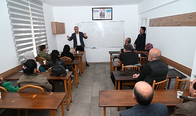 Kemer Belediyesi Eğitim Destek Kursu Velilerle Verimli Bilgilendirme Toplantısı