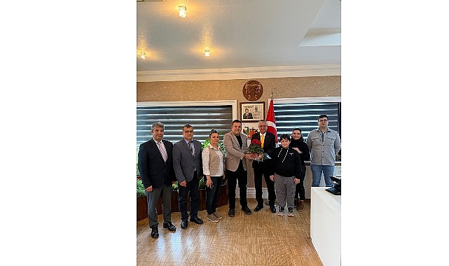 Kemer’de Öğretmenler Günü Ziyareti: Semih Top’tan Tebrik ve Teşekkür