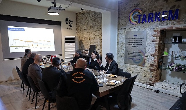 Konak Buluşmaları: Kemeraltı & Alsancak’ta Halkla İşbirliğine Dayalı Hizmet ve Tema Çalışmaları