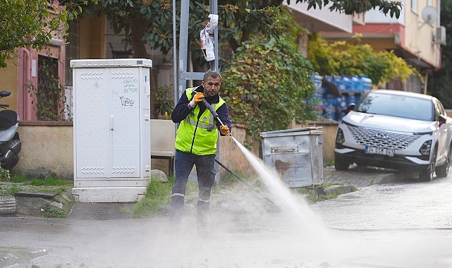 Küçükyalı Mahallesi’nde Geniş Temizlik Seferberliği Hızla Sürüyor