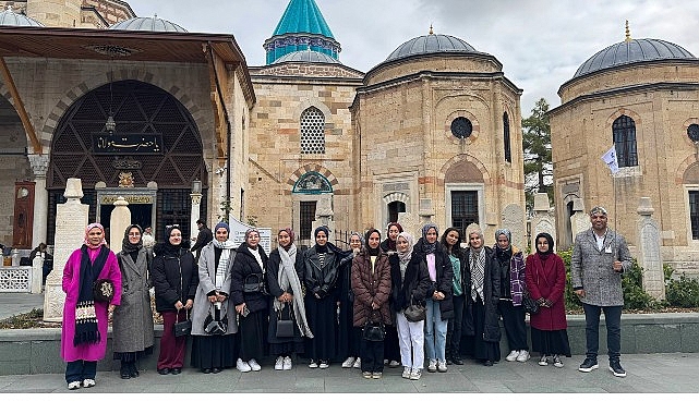 Mevlana Mirasına Yolculuk: LİMA Öğrencileri Şeb-i Arus Rota Gezileriyle Şehrin Ruhunu Keşfetti