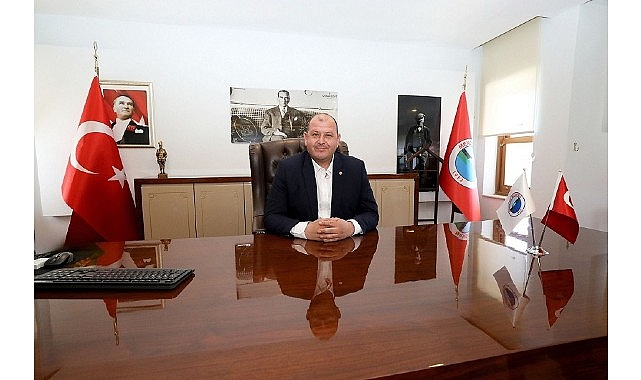 Öğretmenler İçin Bergama Gezisi: Menderes Belediyesi’nden Anlamlı Bir Hediye