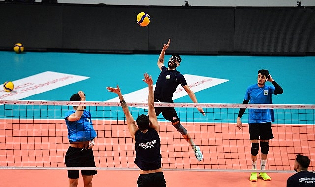 Osmangazi Belediyespor, Play-Off Hedefi İçin Hazırlıklarını Sürüdürüyor: Yücelen Anamur Spor’a Karşı Zorlu Müsabaka
