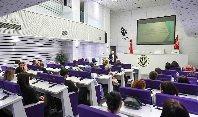 Otizm ve Zihin Yetersizliği Olan Bireyler İçin Kamu Hizmetlerinde Duyarlılık Eğitimi